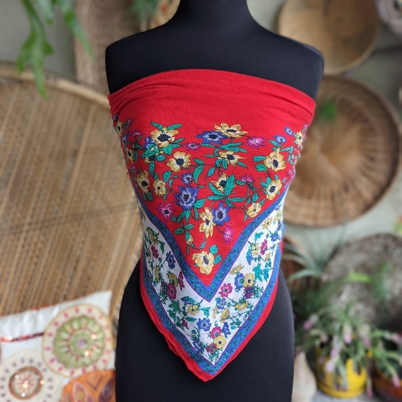 Vintage 80s Scarf Hippie Colorful Red Floral Bohemian Headband Festival Crop Top - Picture 1 of 16